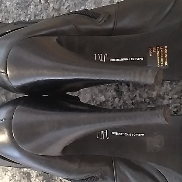 I.N.C. International Concepts Leather Knee Buckle Detail Heeled Boots. Size 9 - Picture 9 of 15